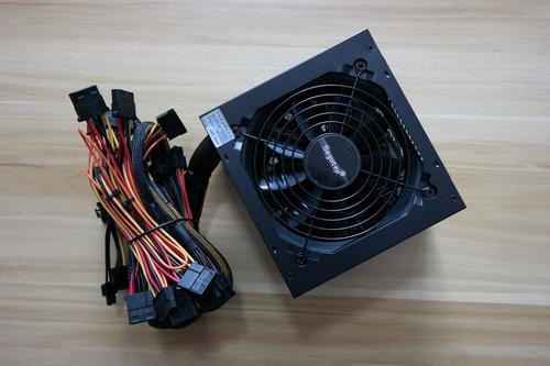 台式机电源入门选购,台式机diy配置网站