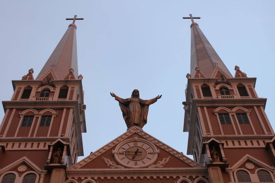 新教天主教最大的区别,新教和天主教有何区别