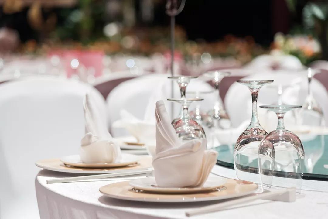 @准新人们，这个周末“喜遇809”主题婚礼秀等你来