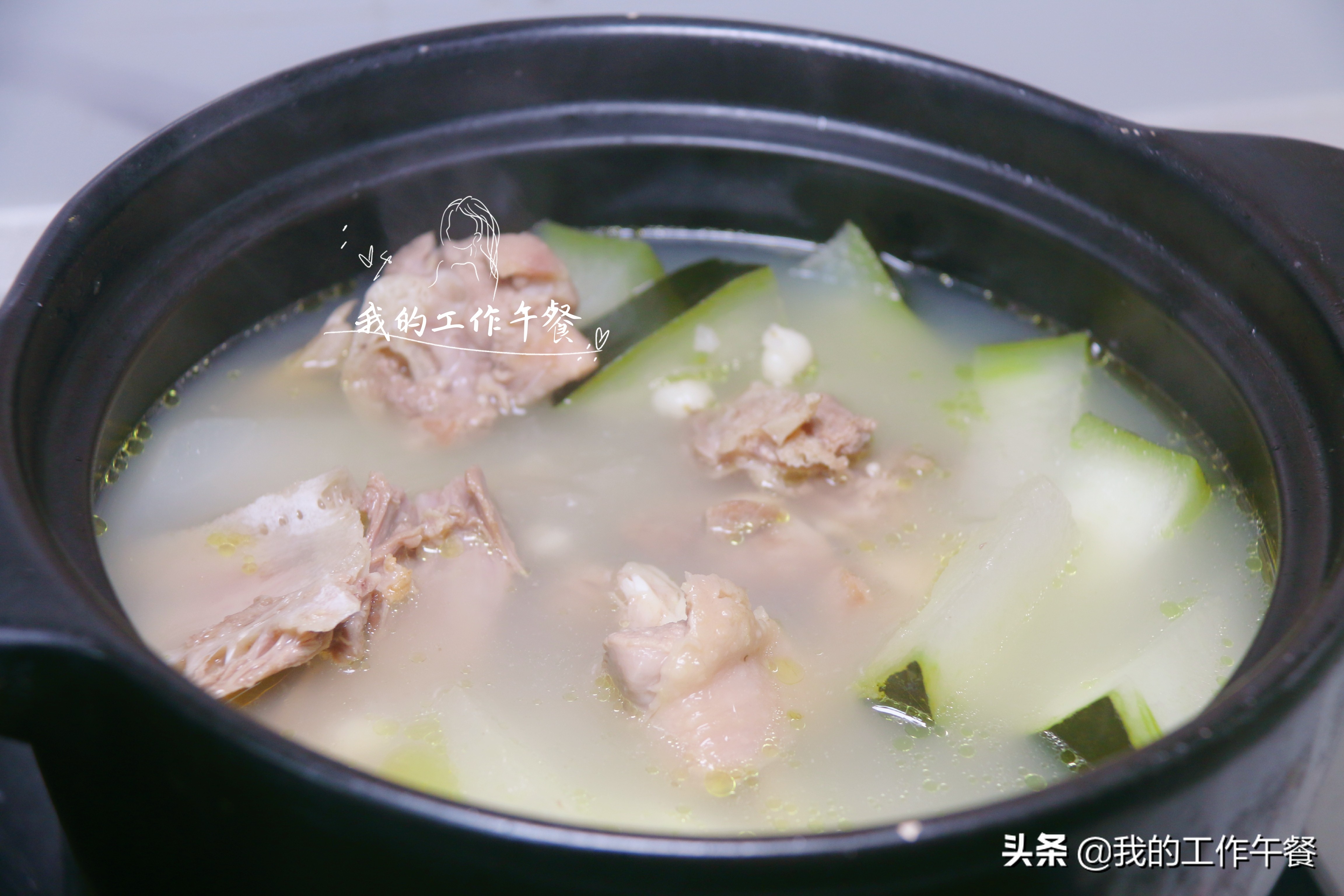 冬瓜鸭汤配什么材料,冬瓜可以和鸭一起炖汤吗