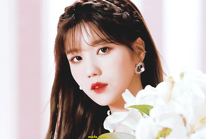 什么脸型都适合的刘海在家就能剪,刘海尴尬期适合剪什么样的刘海