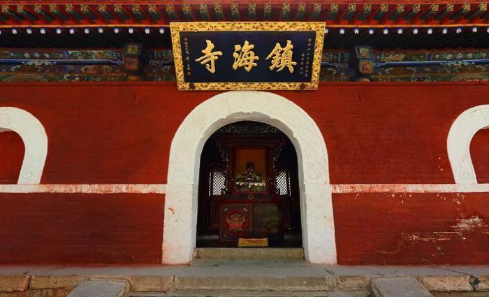 五台山最应该去的几个寺院,去五台山朝拜必须去哪几个庙