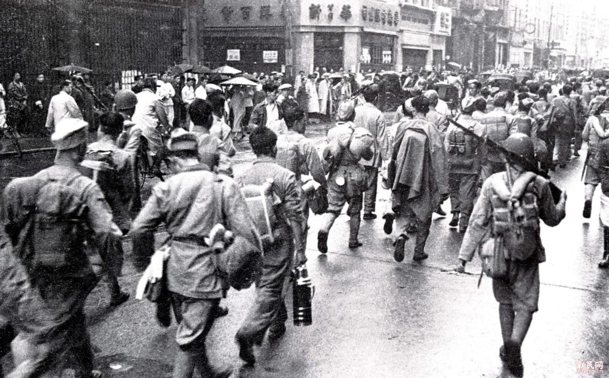 毛主席的拒绝：人民币上不许印我头像，回忆人民币的变迁史