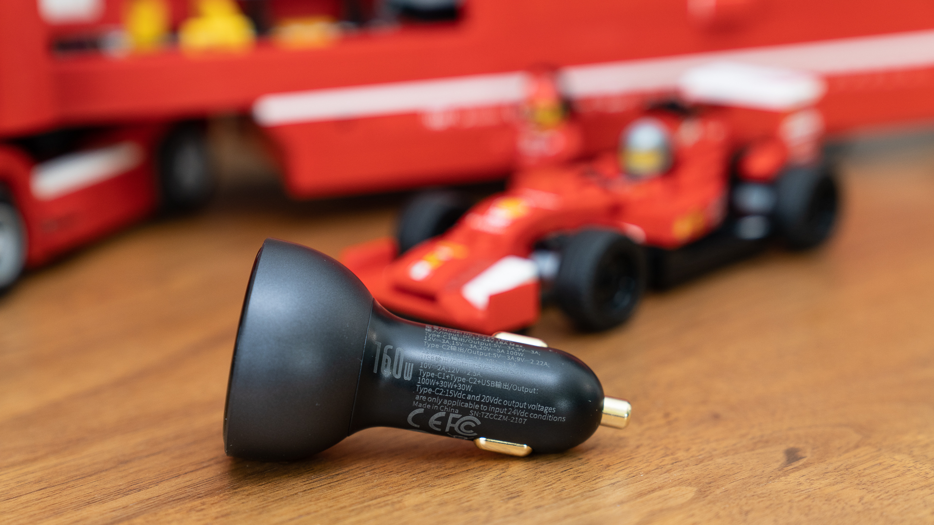 汽车人，出发！车生活补给利器，倍思160WQC5认证车载充电器分享