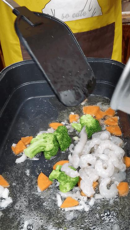 海参捞饭窍门,海参捞饭最正宗的做法