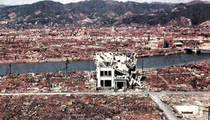 76年前，美国向日本投弹16万吨，让东京“燃”了起来