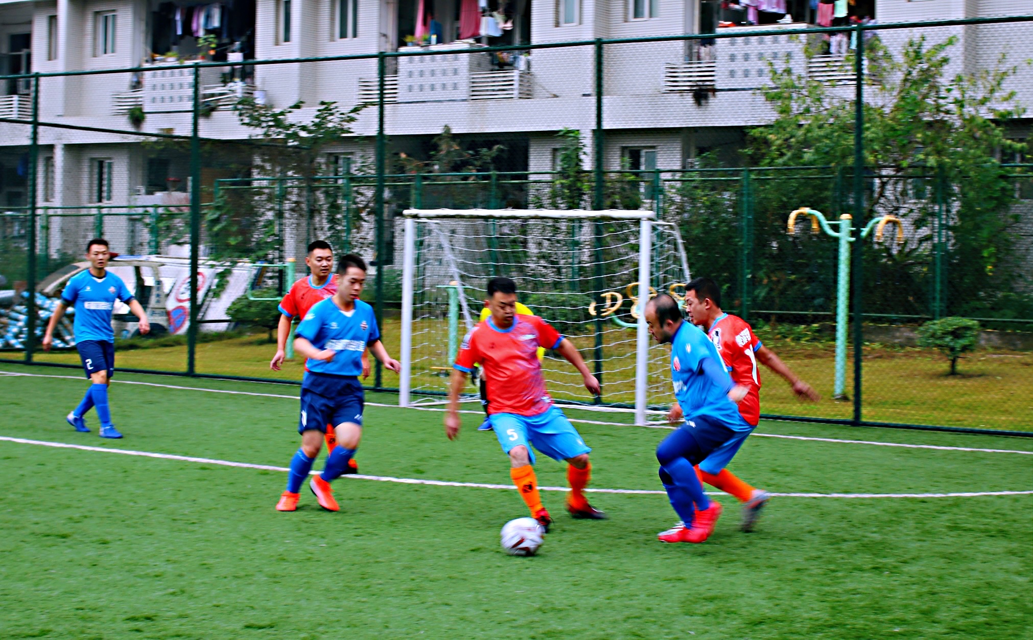 5人制足球开赛！重庆高新区首届职工运动会拉开帷幕