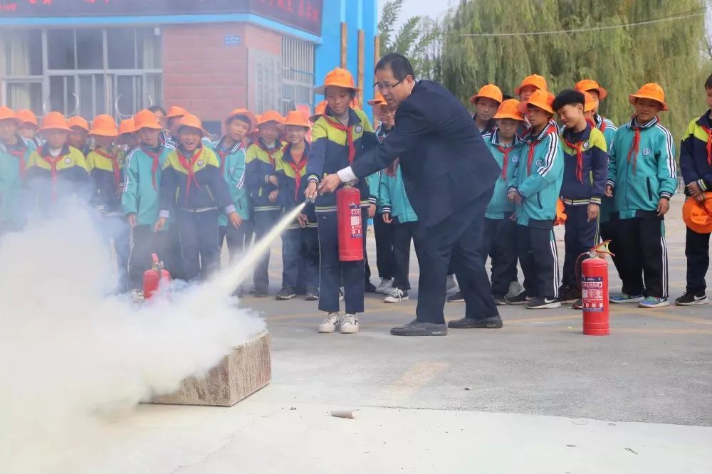 你的满意是我们前进的动力下一句,您的满意就是我们不断前行的动力