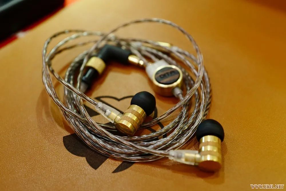 展商如何布展，才能让展位人气显得特别旺？成都国际耳机展大报道