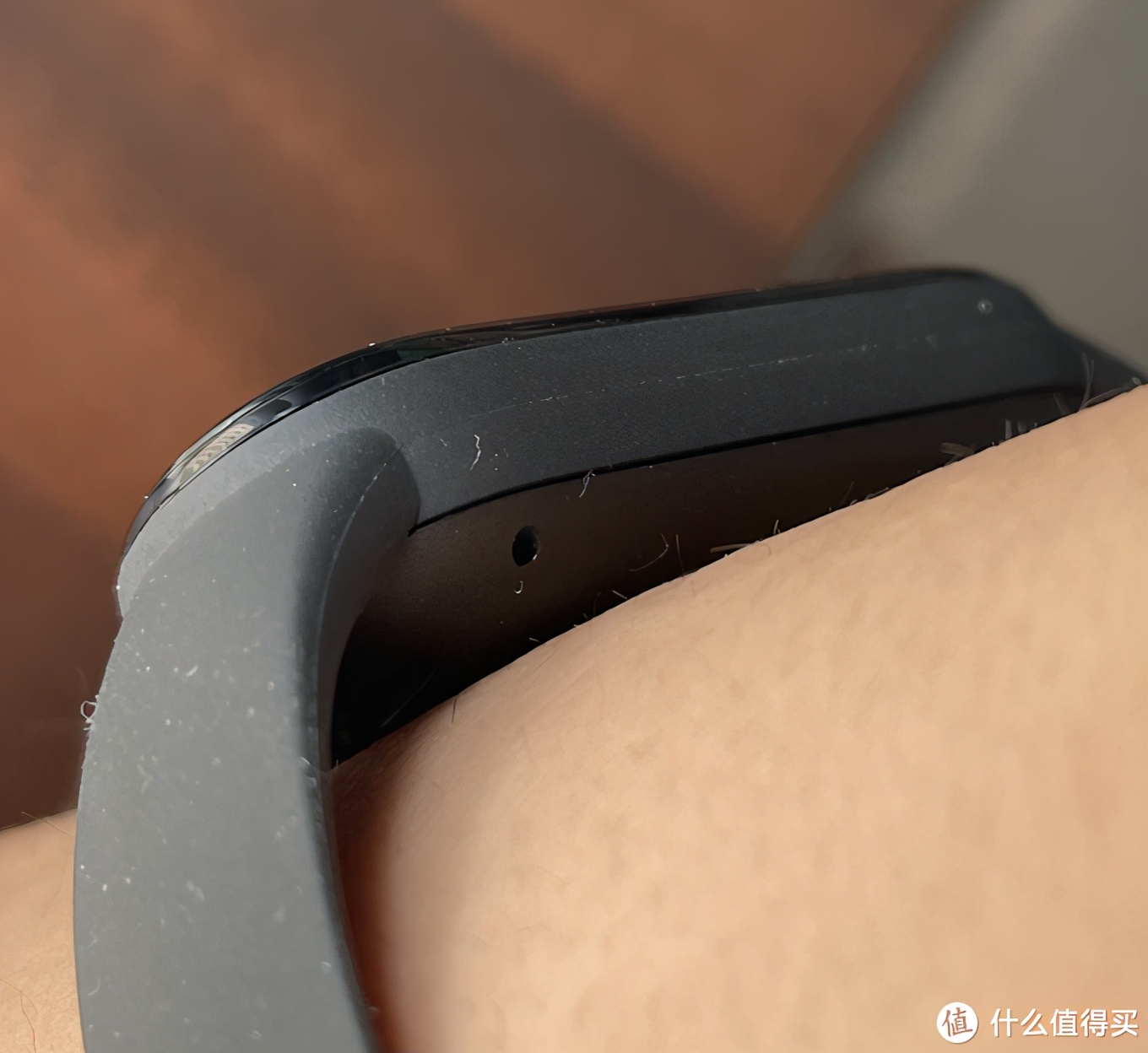 小米手环和applewatch哪个比较准,小米手环6对比小米手环5