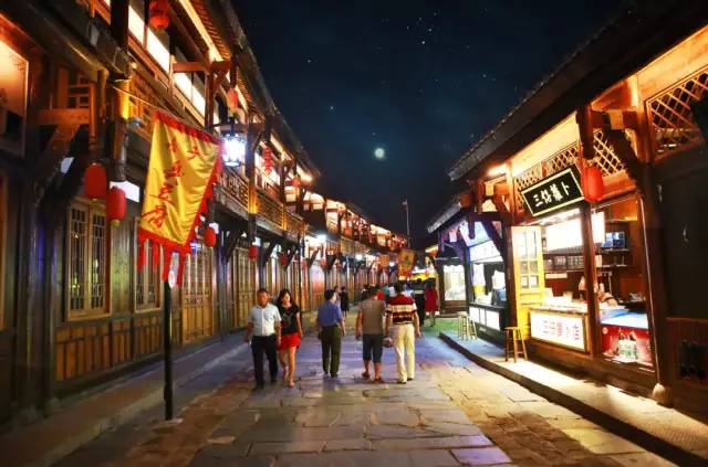 又一餐饮供应链企业上市！餐饮的后端生意有多“香”？