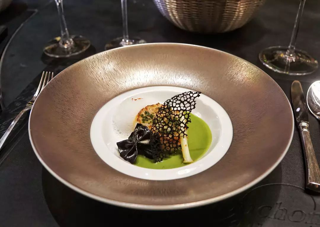 奚梦瑶戛纳酒店,奚梦瑶凯悦酒店