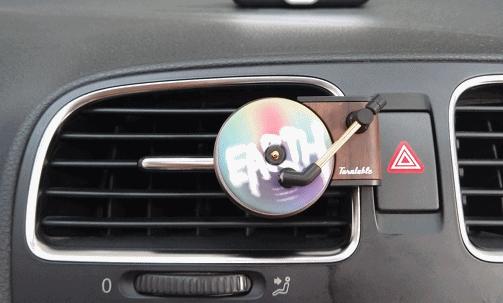 原创首发：安全又有情杯的TITA唱片机车载香薰上手体验