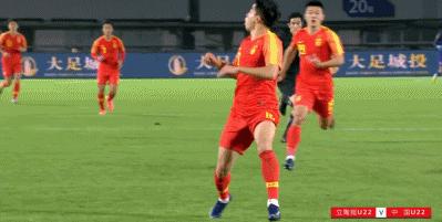 国足花式射门,国足十大停球