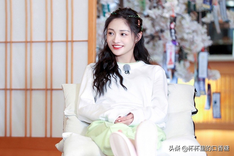 9位同龄不同命女星！赵露思晋升顶流，孟美岐有人气没资源