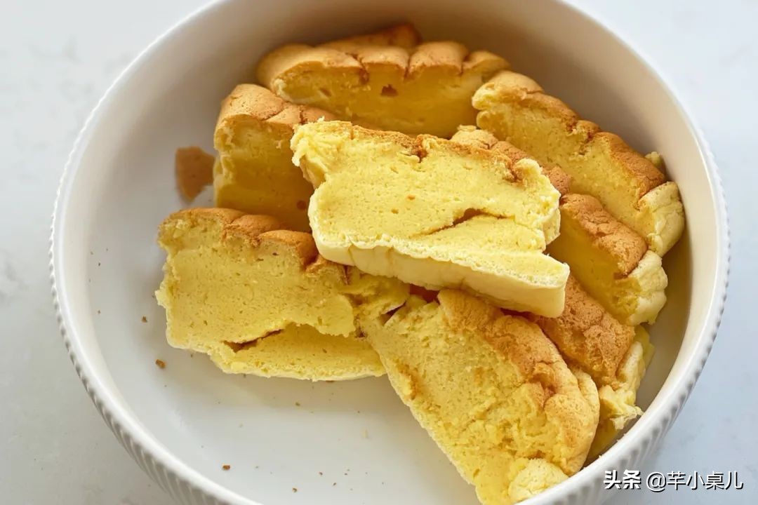 古早蛋糕慢速教程,八寸古早戚风蛋糕翻车