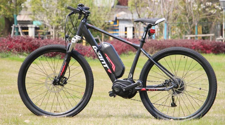 捷安特线下三千公路车推荐,捷安特每日骑行100公里不累的车型