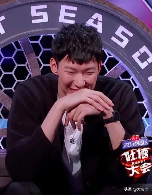 杨鸣吐槽周琦郭艾伦完整版,范志毅杨鸣郭艾伦周琦新华社