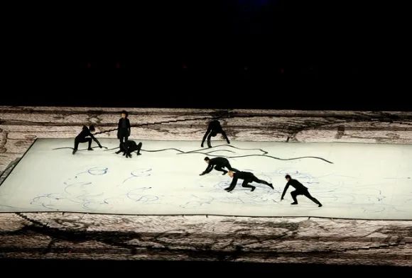 开幕式阴间表演遭百万网友吐糟，回看08年奥运会发现，我国真美