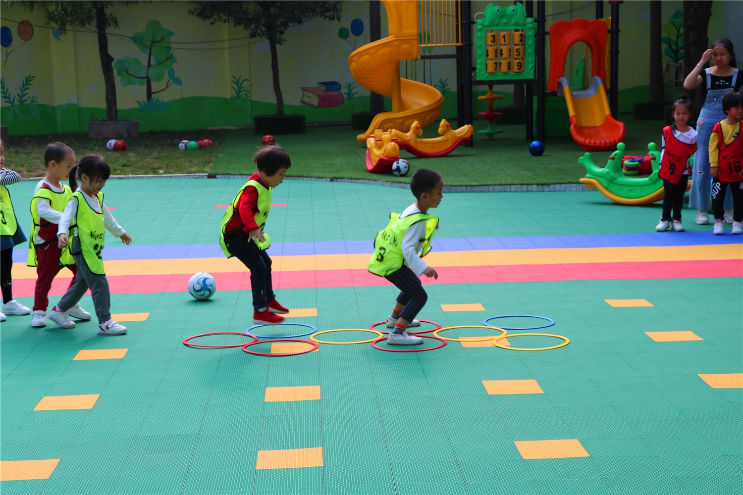 幼儿园足球教研与培训,幼儿园足球知识与技能培训