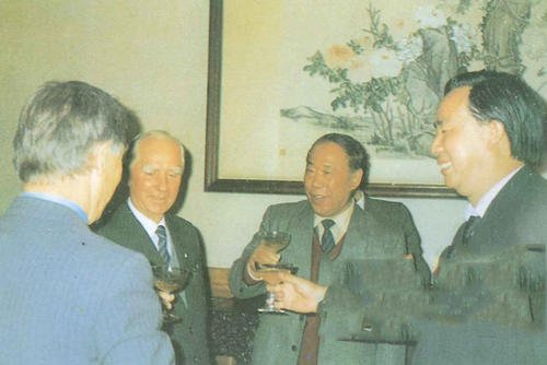 他一句话把冯仑吓破胆，曾一夜暴富，身家过亿，被骗300万想自杀