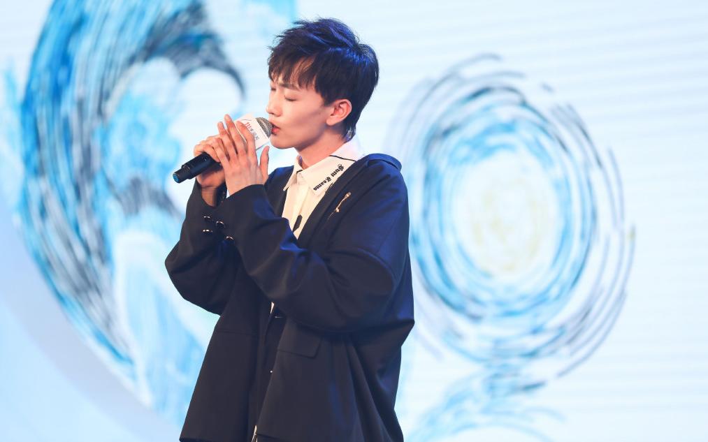 杨幂华晨宇落水先救谁？田燚携新歌登酷狗星乐坊接受超辣拷问！