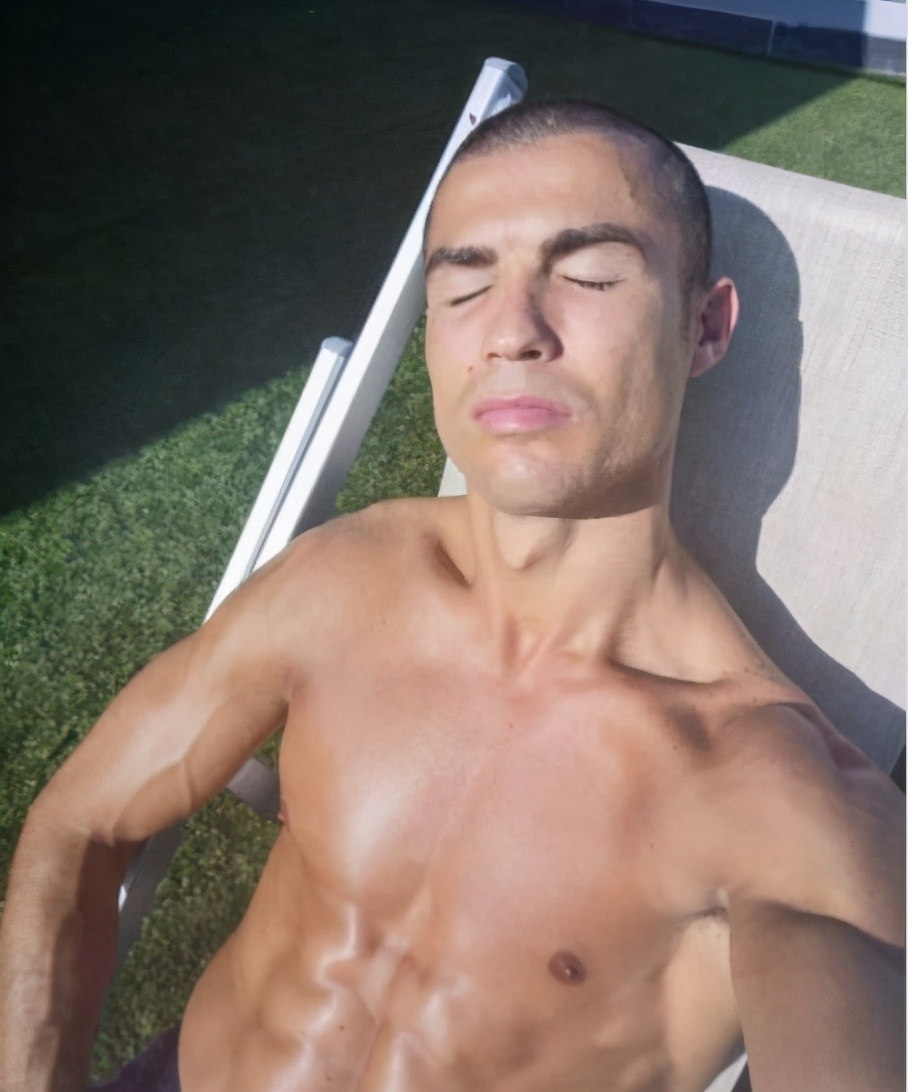 c罗确诊新冠后首次露面,c罗疫情居家锻炼