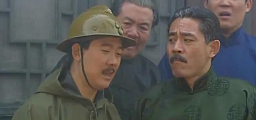 新闻联播片头多少年了,开播40多年新闻联播换片头背景