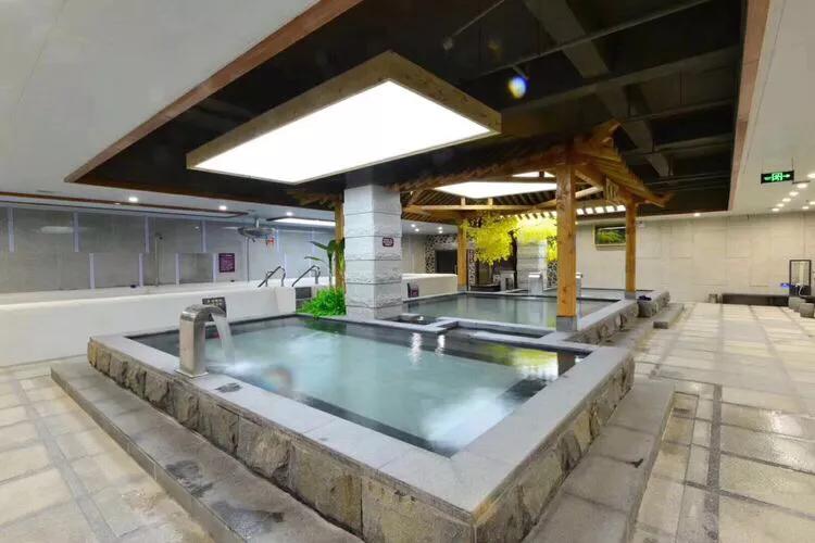 招远皮革城周围的旅游景点,招远皮革城附近有什么好玩的景点