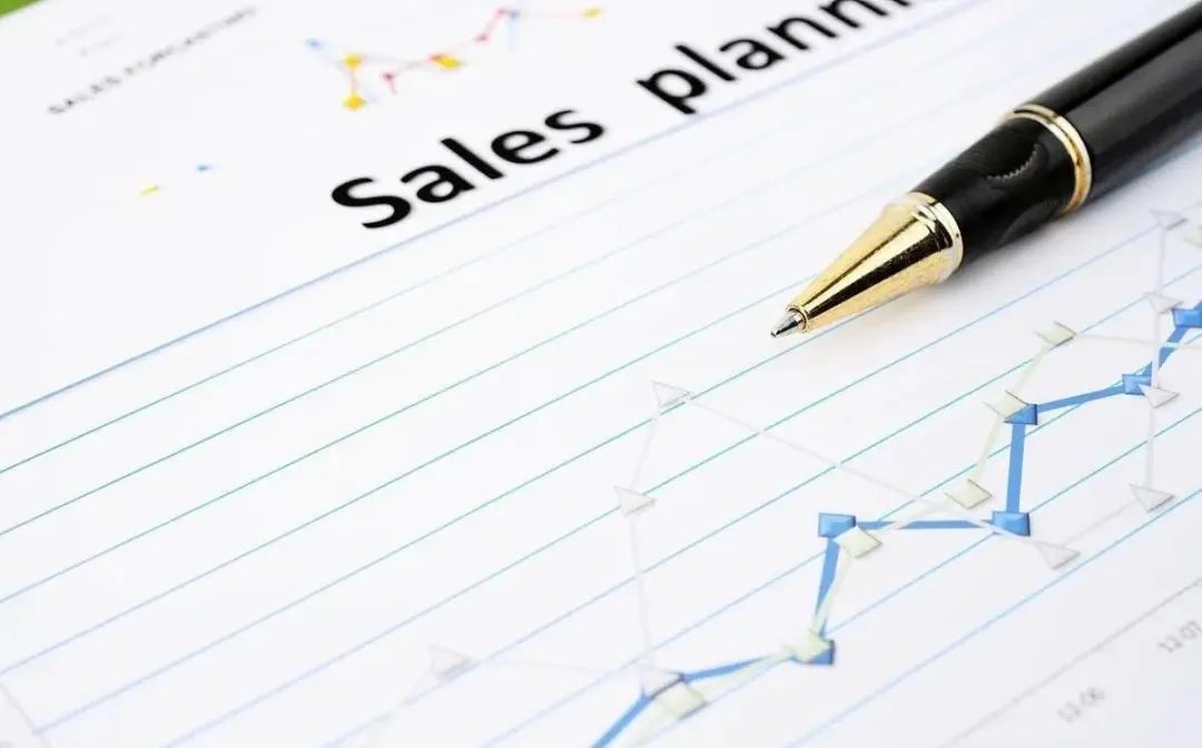 摆地摊卖零食创业计划书,摆地摊商业计划书范文