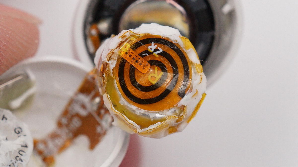 拆解报告：OPPOEncoAir真无线蓝牙耳机