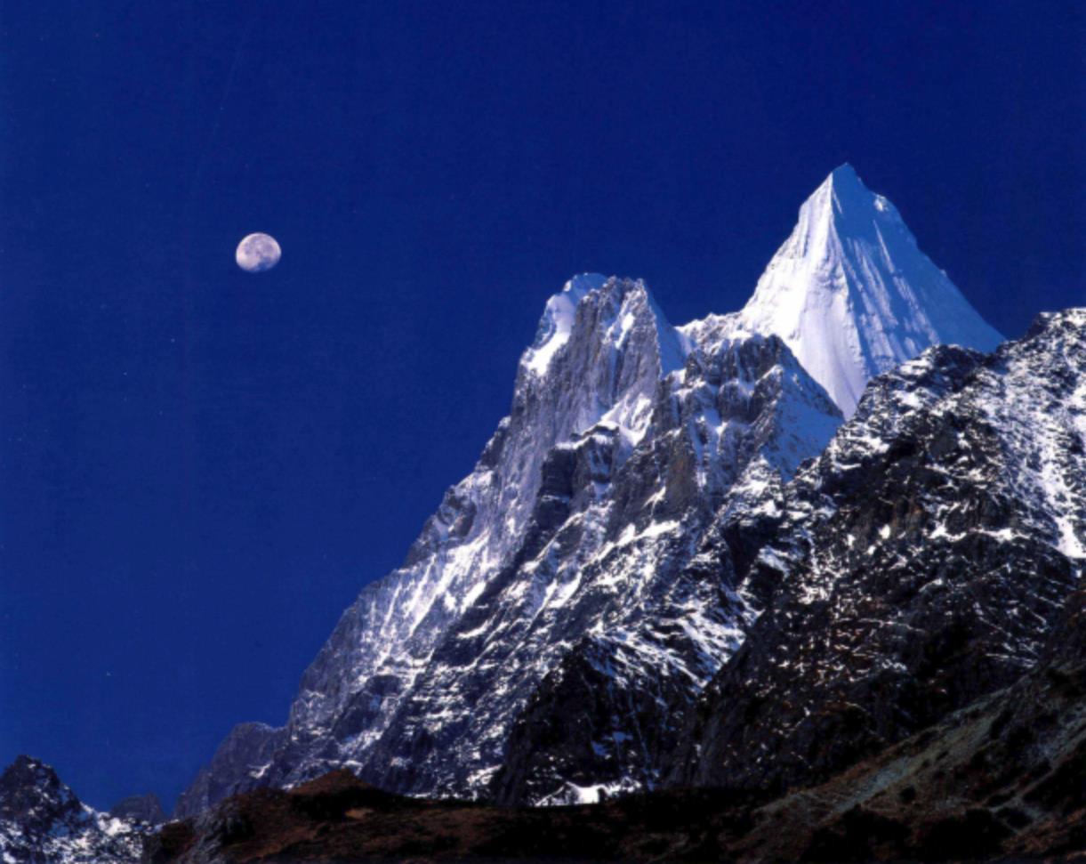 几月去稻城亚丁比较好,几月去稻城亚丁好看