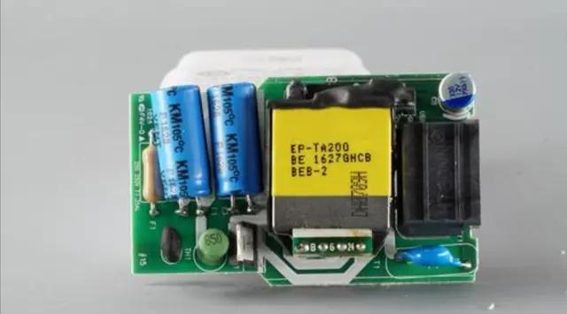 原装充电器网上为什么这么便宜,为什么原装充电器那么贵