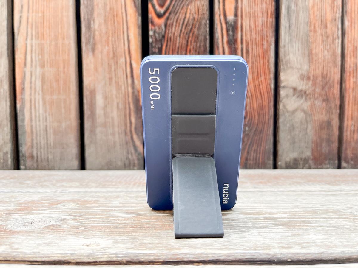 努比亚30w充iphone13,努比亚无线充电器充苹果手机评测