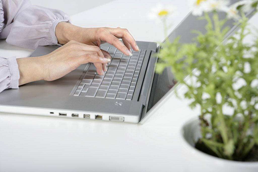 如何去选择一款适合的笔记本电脑,怎么选择自己适合的笔记本电脑