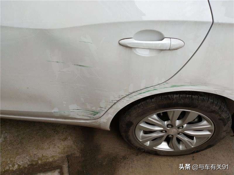 肇事逃逸处罚标准是怎么规定的,肇事逃逸怎么处罚标准是什么