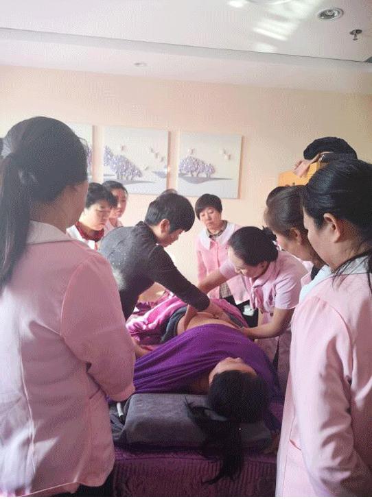 【号外号外】乌兰美高级催乳班和产后康复班预报名登记开始啦！