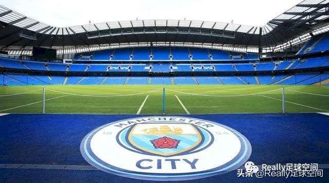 中国正在建设的专业足球场,8万人足球场造价