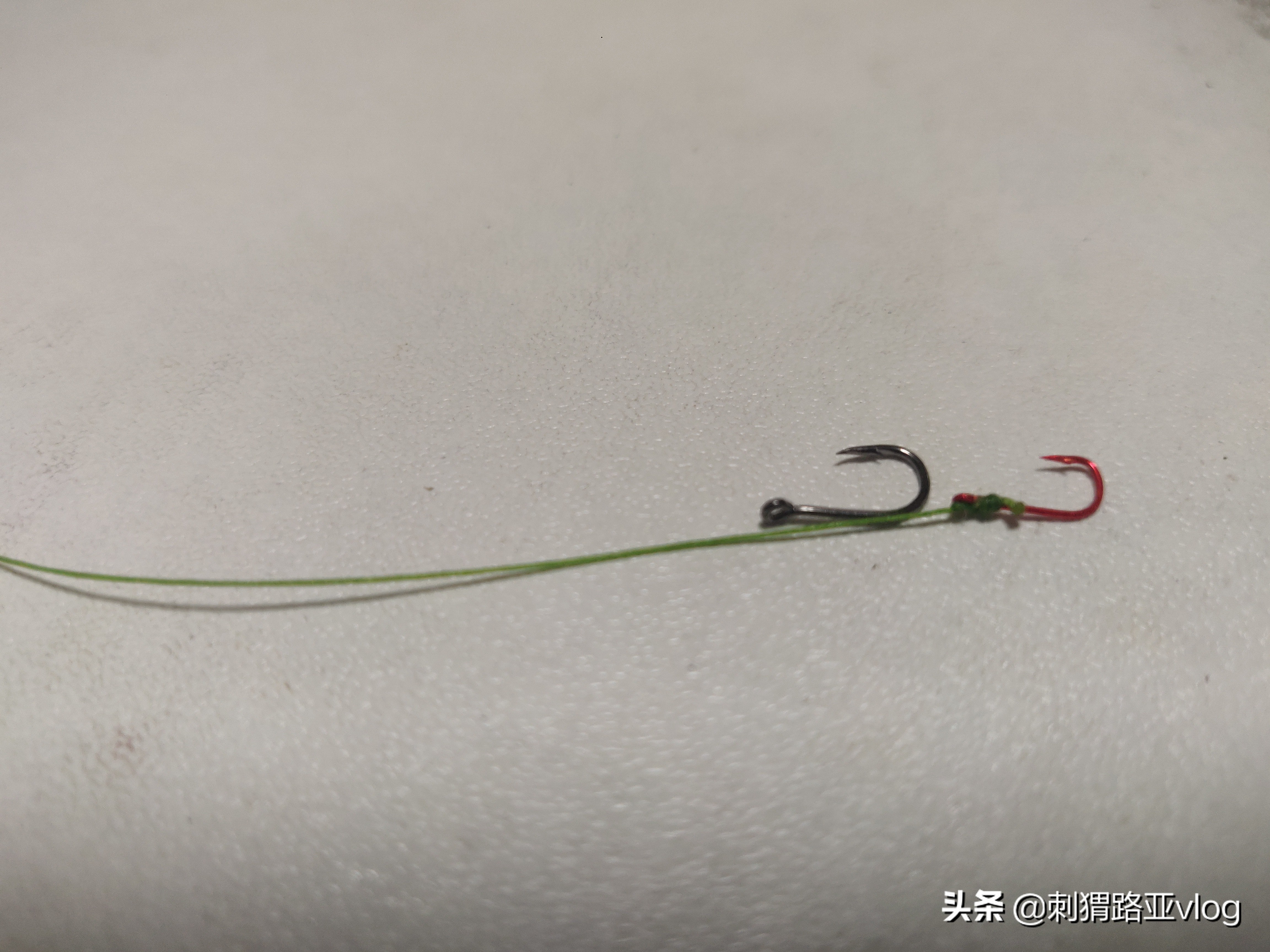 微物路亚亮片双钩钓组,路亚前导线双钩亮片绑法
