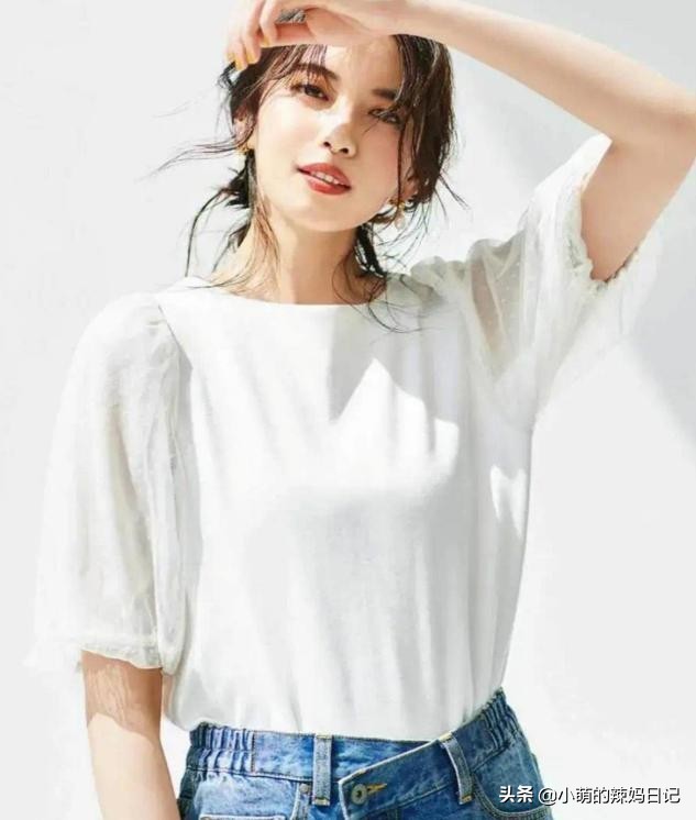 夏季t恤如何穿出高级感,夏天白t恤怎么穿出高级感视频
