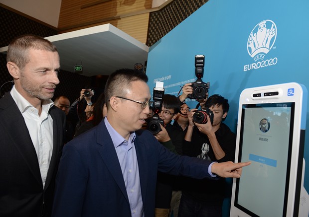 足球一线牵，珍惜这段缘！支付宝牵手欧足联，亿万球迷爽翻天！