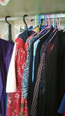 定制家具挂衣杆调整,衣柜挂衣杆升降的