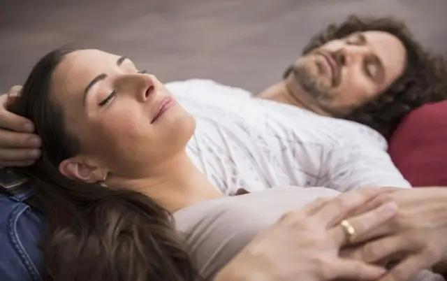 女人外面有男人时有什么特征,夫妻外面有人的表现