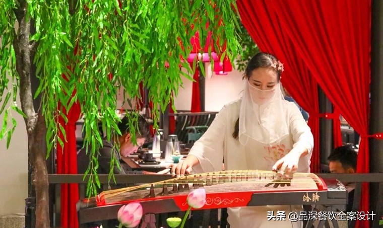 小生意赚大钱，品深告诉你怎么全案设计开一家持续赚钱的甜品店？