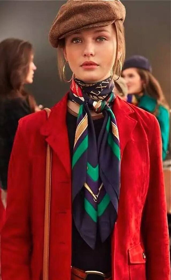 简单又时髦的丝巾系法你学到了吗,十八种丝巾系法教您变美丽