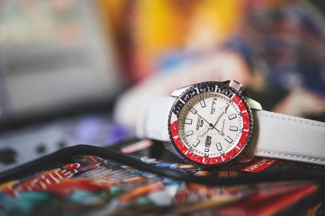 精工5号街霸机械表什么表带好看,精工5号黑红款