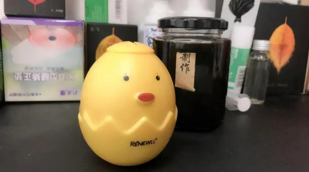 解决冰箱又臭又脏的方法,冰箱臭味严重怎么快速去除小妙招