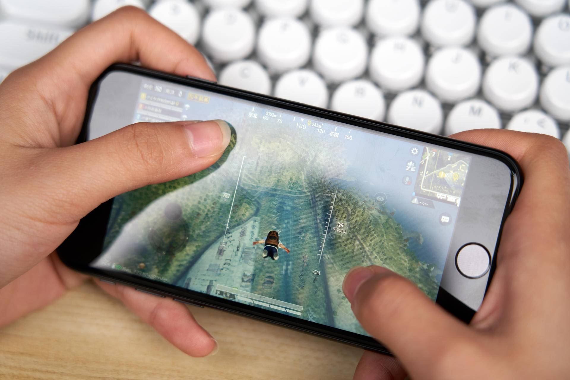 iphonese新机体验,新iphonese亮点