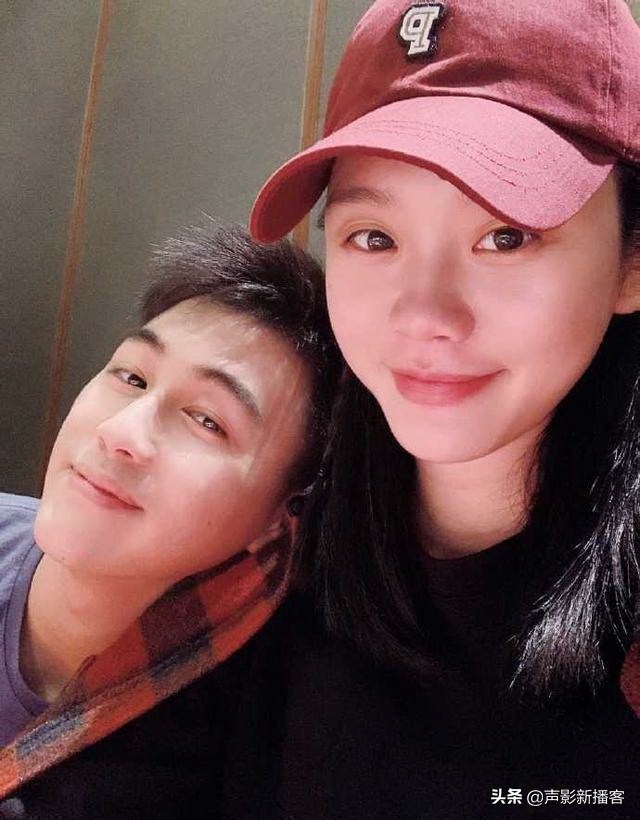 奚梦瑶晒与何猷君年龄,奚梦瑶晒与何猷君合照