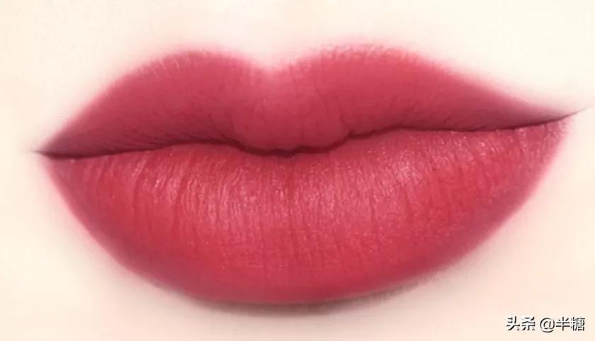 别送洗脚盆了！这6件礼物才真正送到妈妈心里